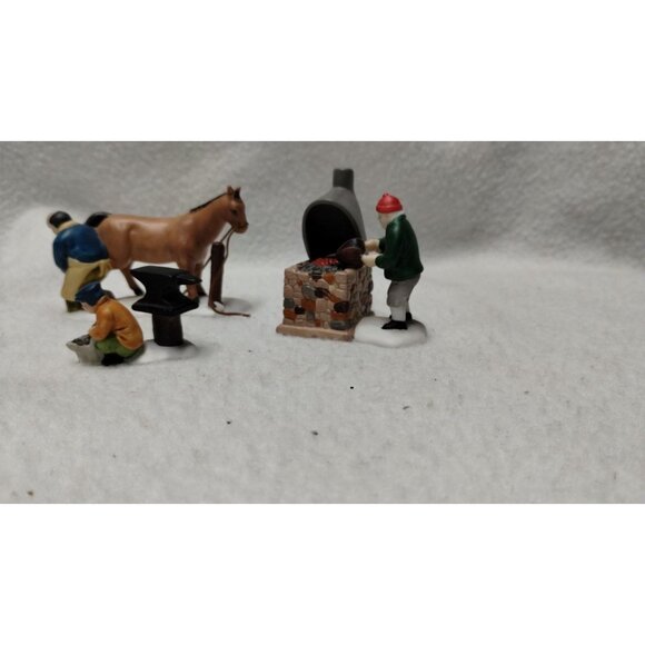 Department 56 Heritage Village Collection "Blacksmith" Set Of 3 Figurines - Picture 10 of 16